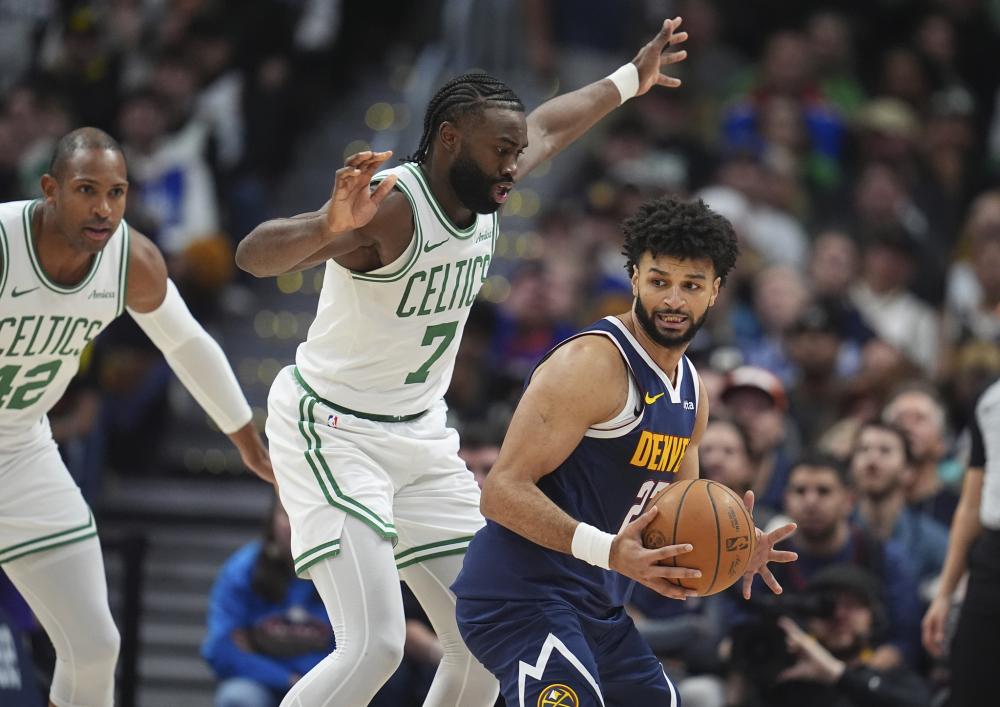 将比分扩大 将比分扩大