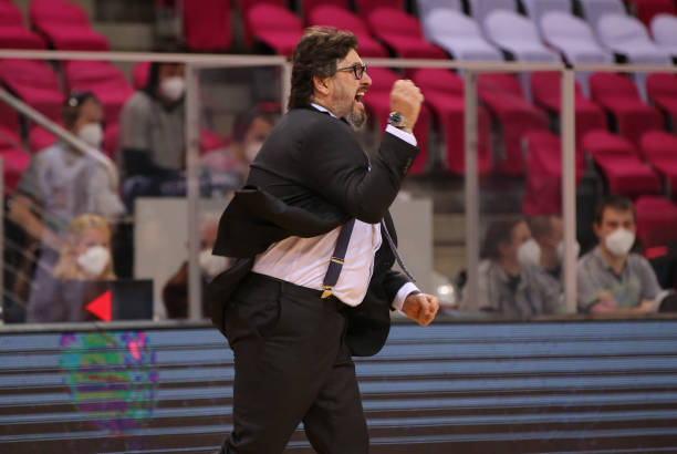 他们需要找 他们需要找