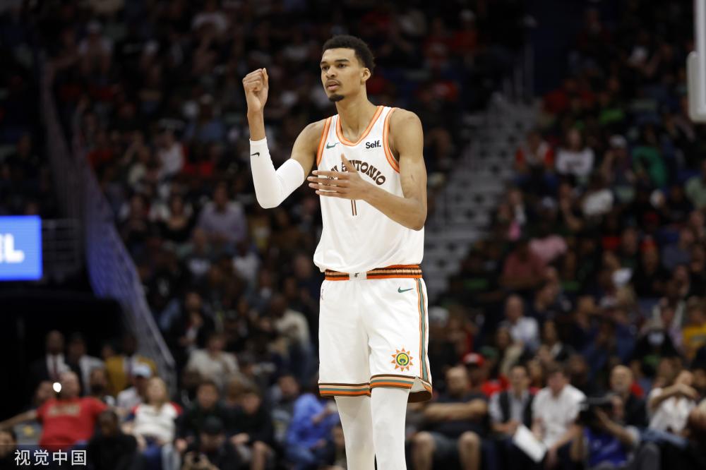 都是足球界 都是足球界